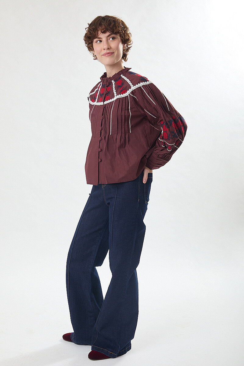 Fırfır Yaka Nakışlı Gömlek Bordo - 9