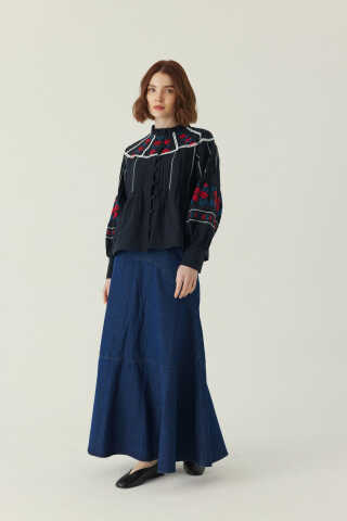 Fırfır Yaka Nakışlı Gömlek Siyah - 5