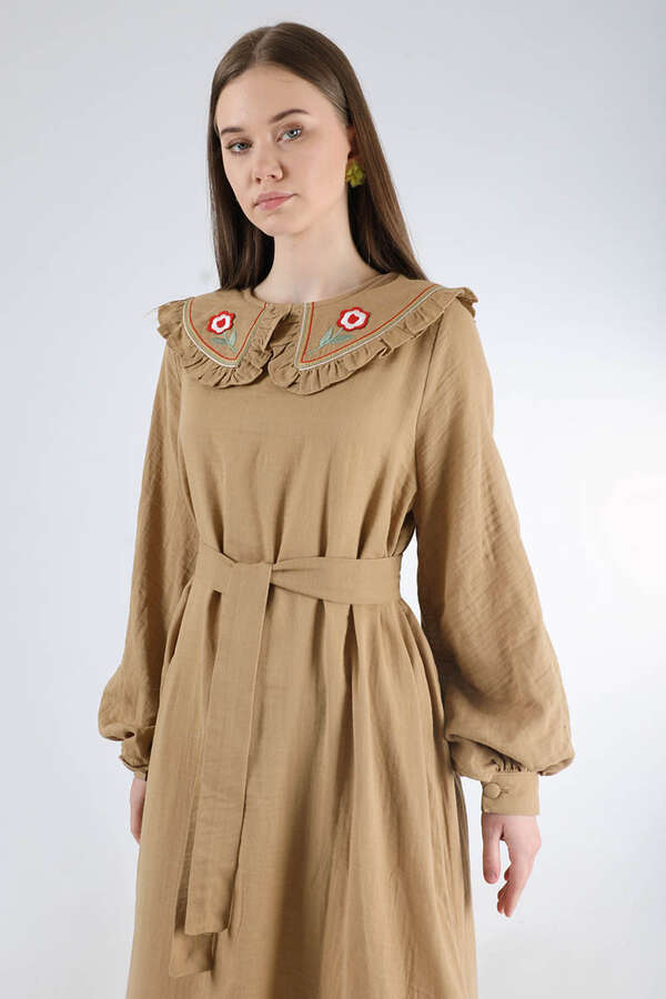 Fırfırlı Bebe Yaka Elbise Camel - 2