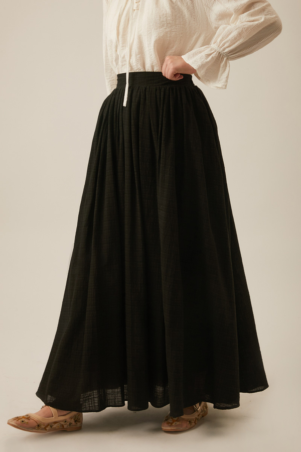 Flora Skirt Black - 2