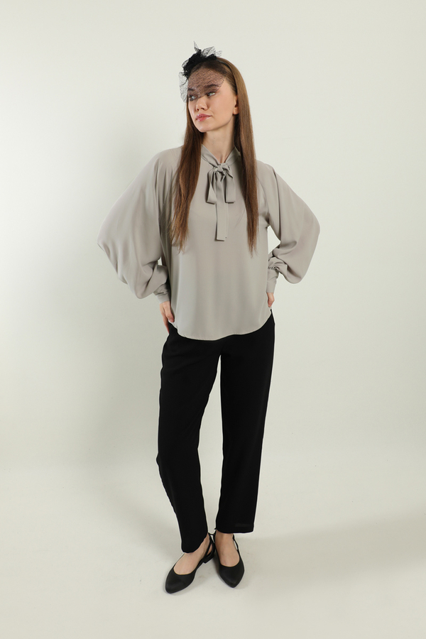 Fularlı Gömlek Taş - 2