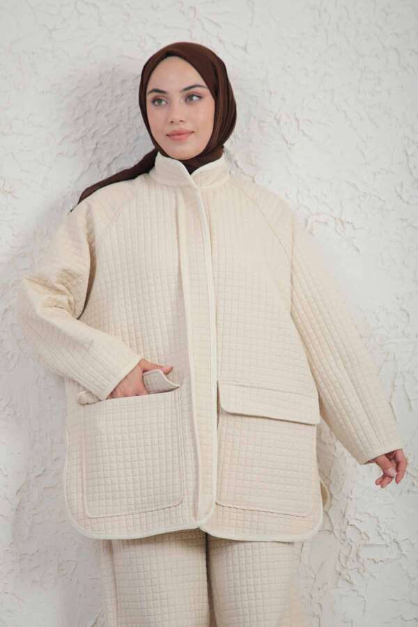 Garnish Quilted Suit Beige 
