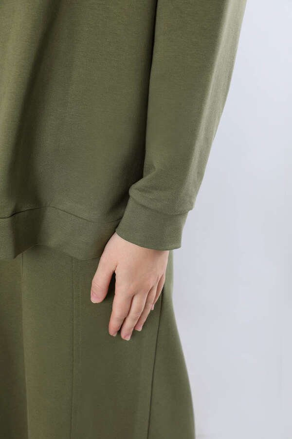 Geniş Yaka Etekli Spor Takım Haki - 4