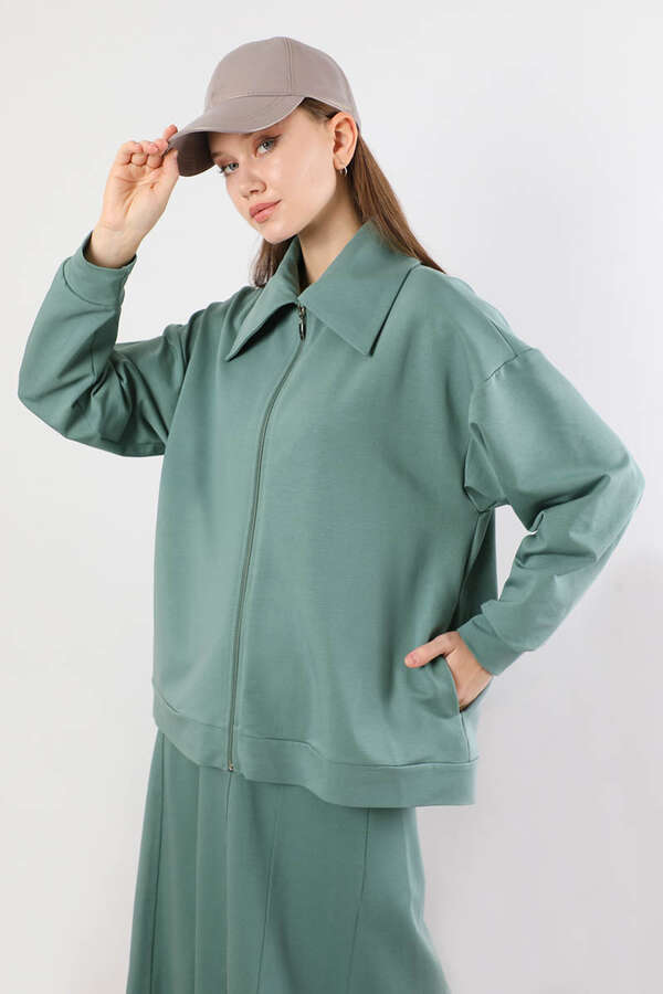 Geniş Yaka Etekli Spor Takım Mint - 2