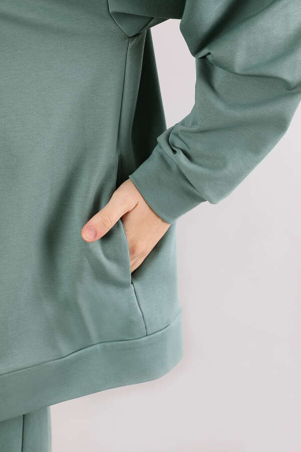 Geniş Yaka Etekli Spor Takım Mint - 4