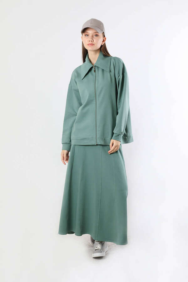 Geniş Yaka Etekli Spor Takım Mint - 5