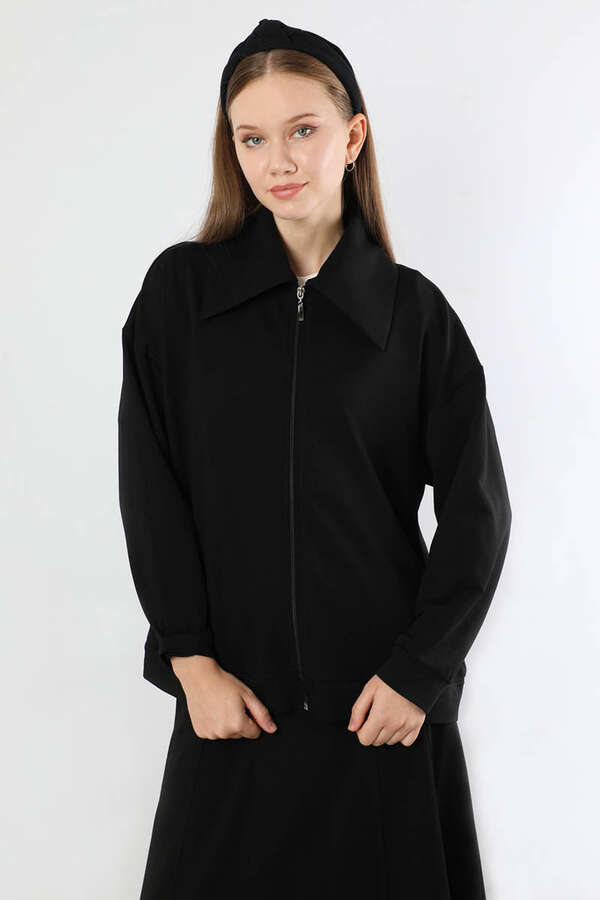 Geniş Yaka Etekli Spor Takım Siyah - 2