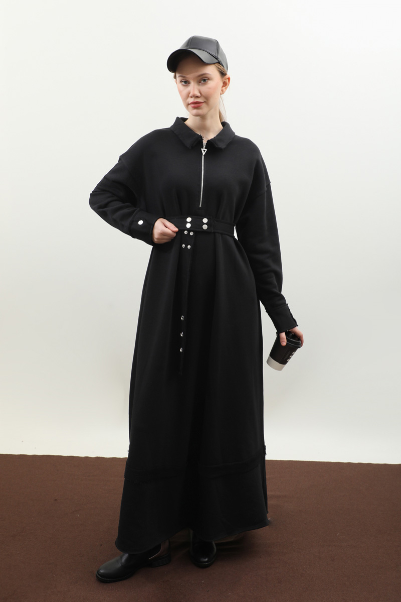 Geniş Yaka Kemerli Elbise Siyah