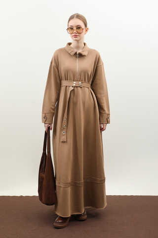 Geniş Yaka Kemerli Elbise Taba - 4