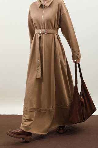 Geniş Yaka Kemerli Elbise Taba - 7