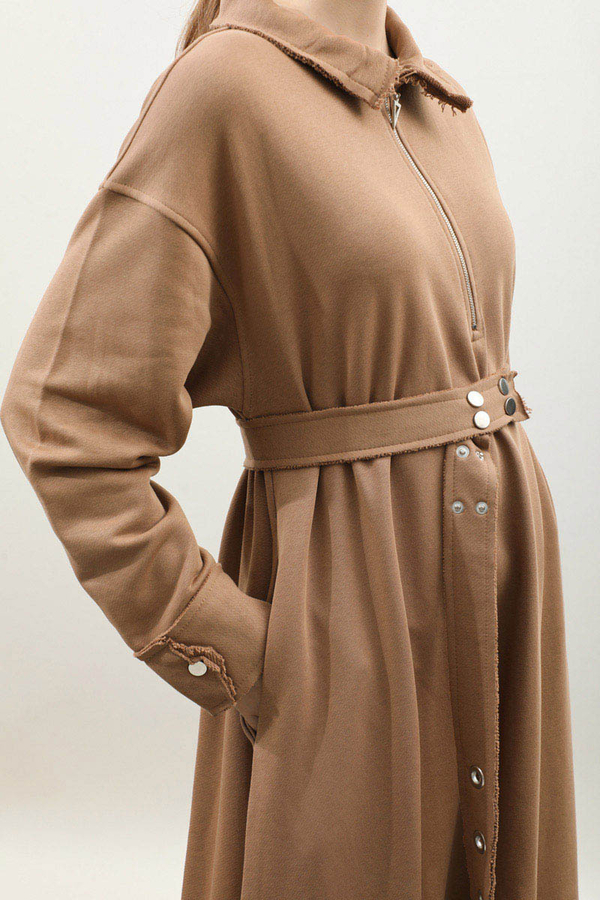 Geniş Yaka Kemerli Elbise Taba - 9