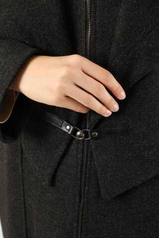 Geniş Yaka Önden Tokalı Kaban Siyah - 4