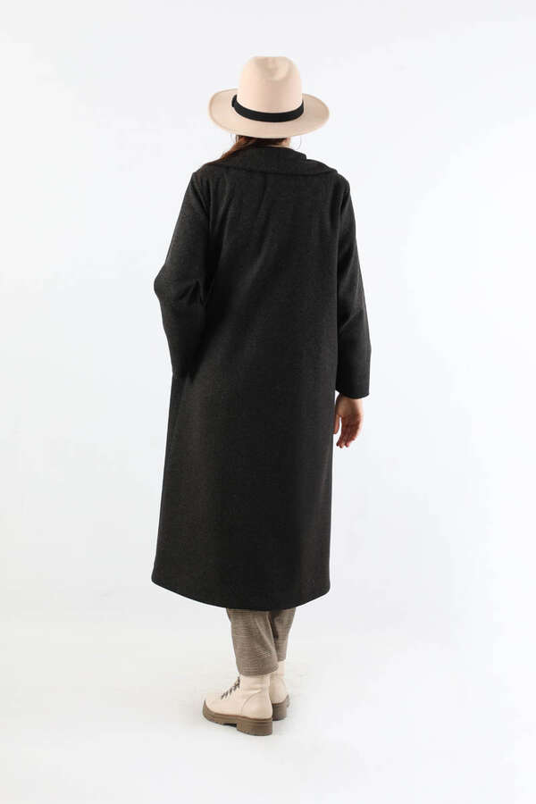 Geniş Yaka Önden Tokalı Kaban Siyah - 6