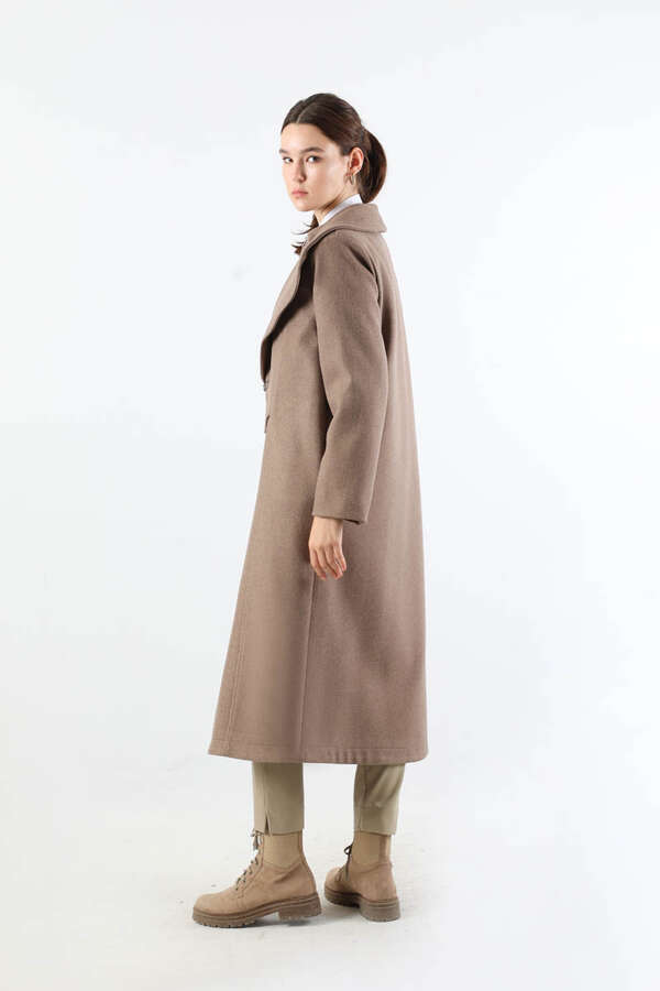 Geniş Yaka Önden Tokalı Kaban Vizon - 6