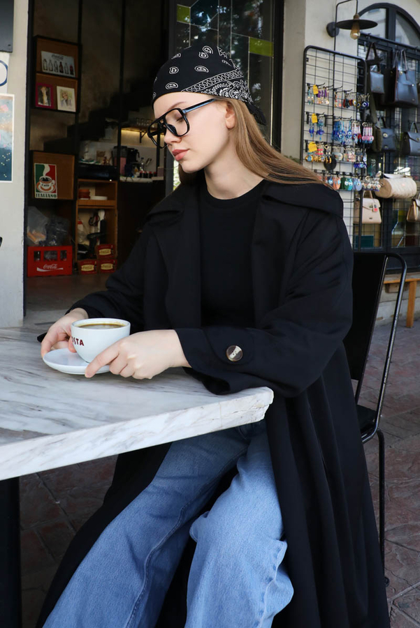 Geniş Yaka Trençkot Siyah - 10