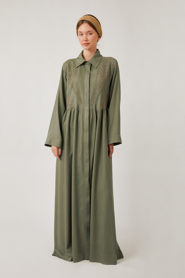 Gizli Düğmeli Dantelli Elbise Haki - 3