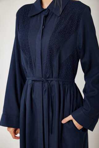 Gizli Düğmeli Dantelli Elbise Lacivert - 4