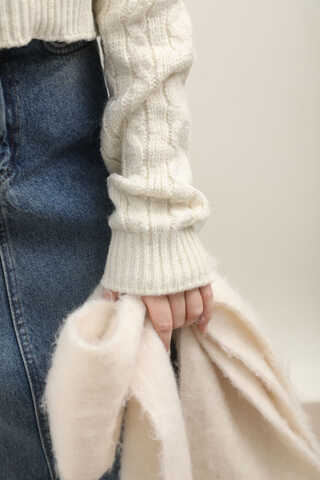 Gold Düğmeli Kısa Hırka Ekru - 10