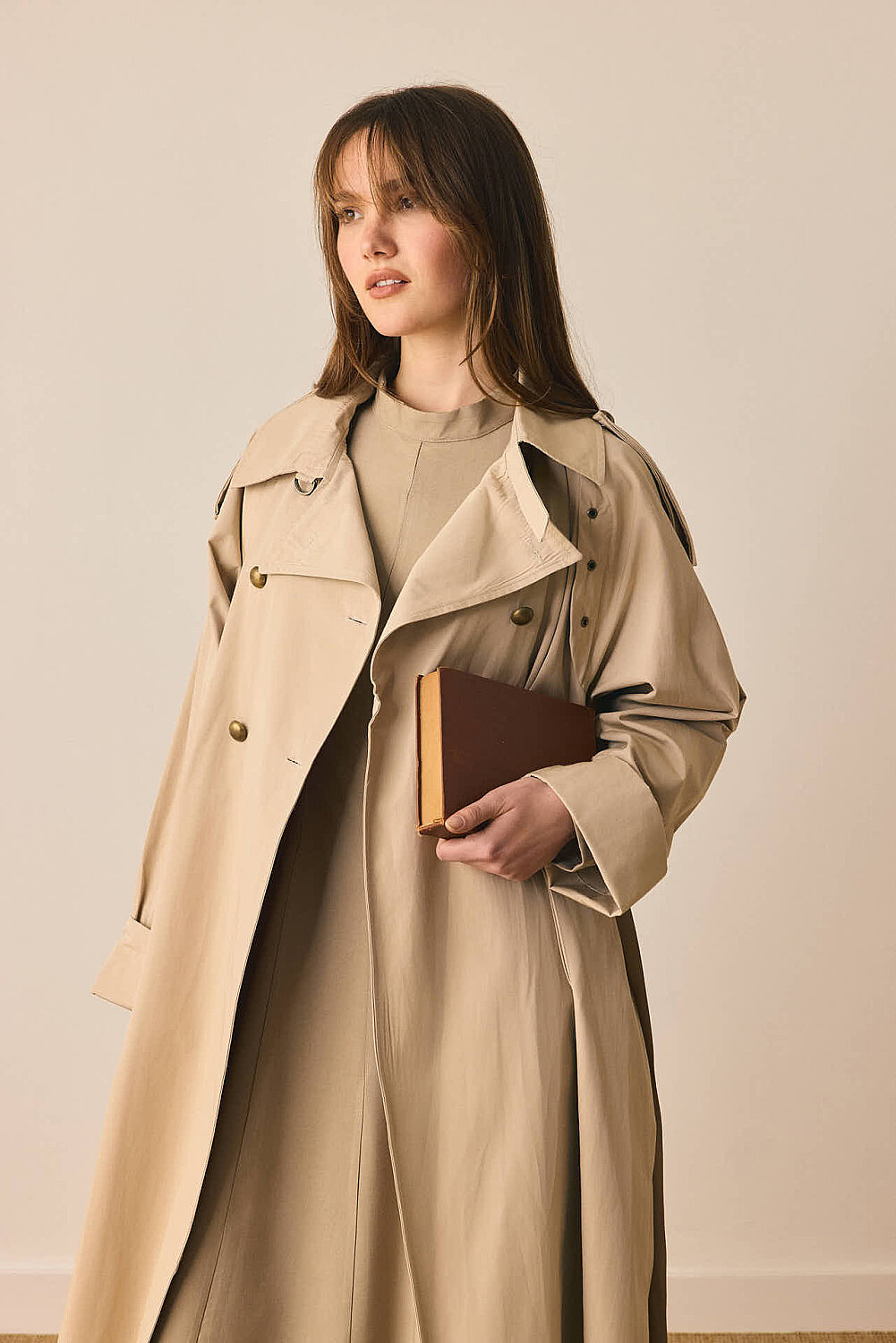 Gold Düğmeli Trençkot Taş 