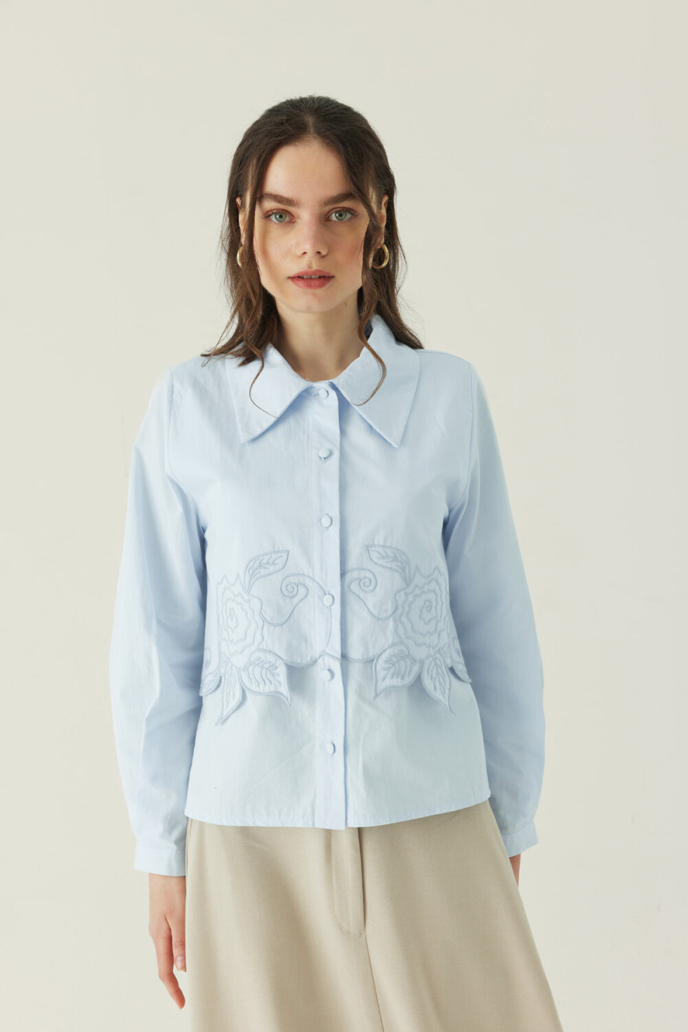 Gül Nakışlı Poplin Gömlek Bebe Mavisi 