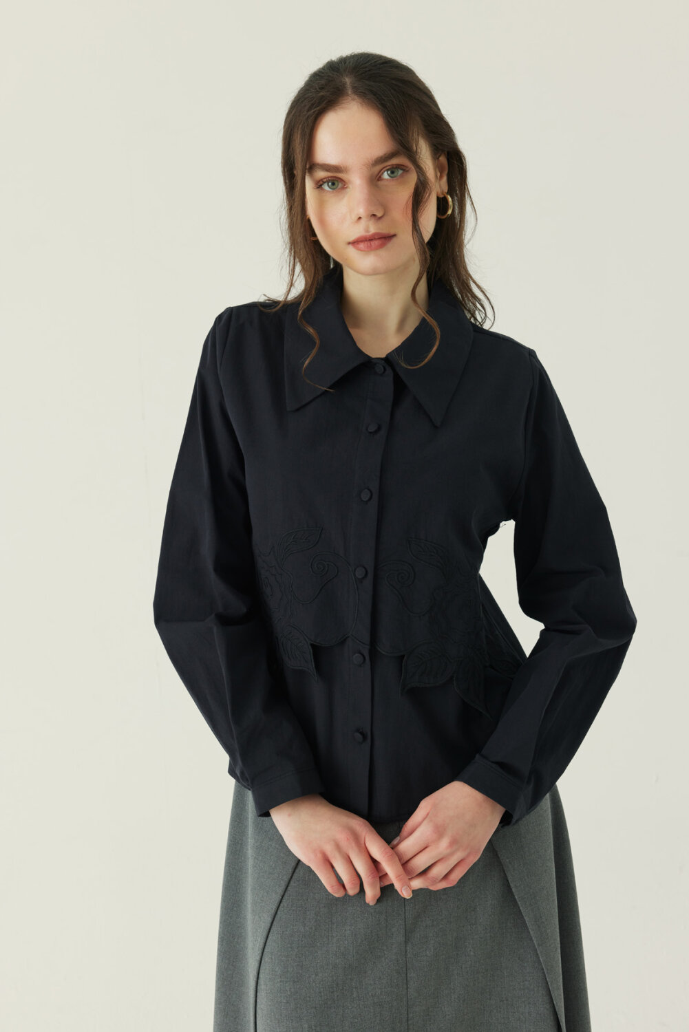 Gül Nakışlı Poplin Gömlek Siyah 