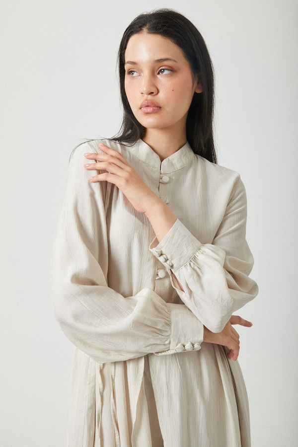 Half-Buttoned Abaya Set in Ecru - 9