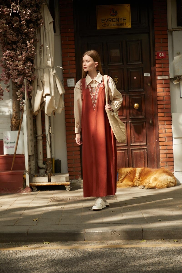 Hazal Ethnic Embroidered Pinafore Brick - 2