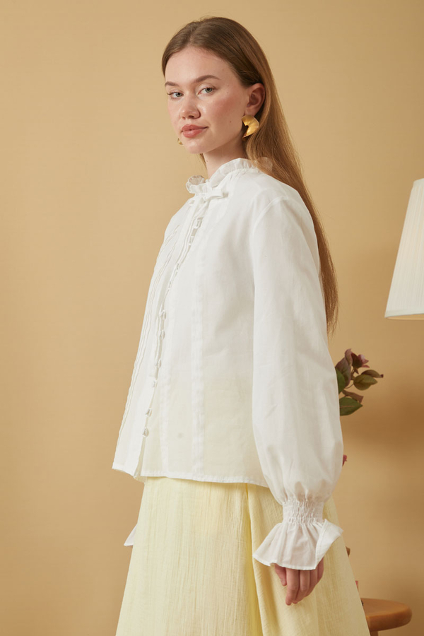 ie-Neck Pleated Voile Blouse White - 10
