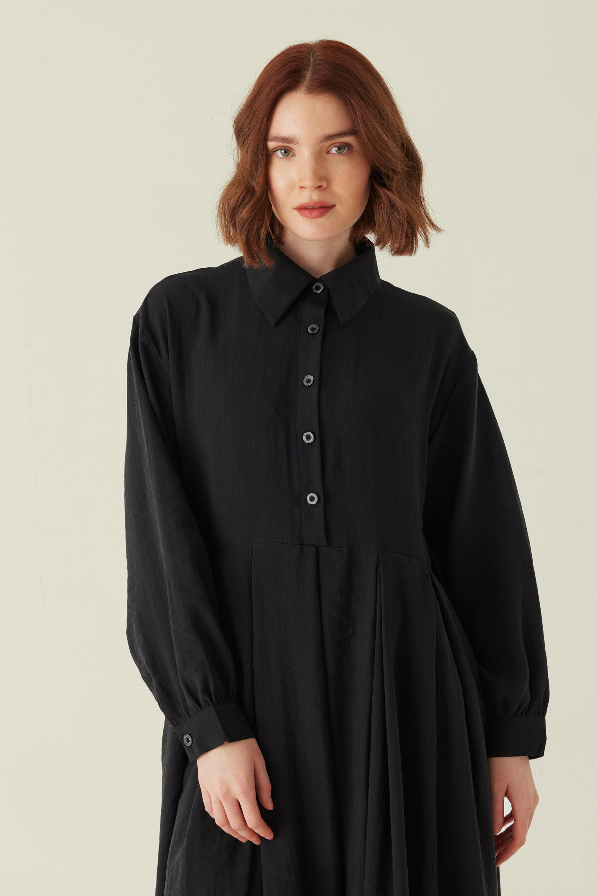 Kravat Detaylı Elbise Siyah