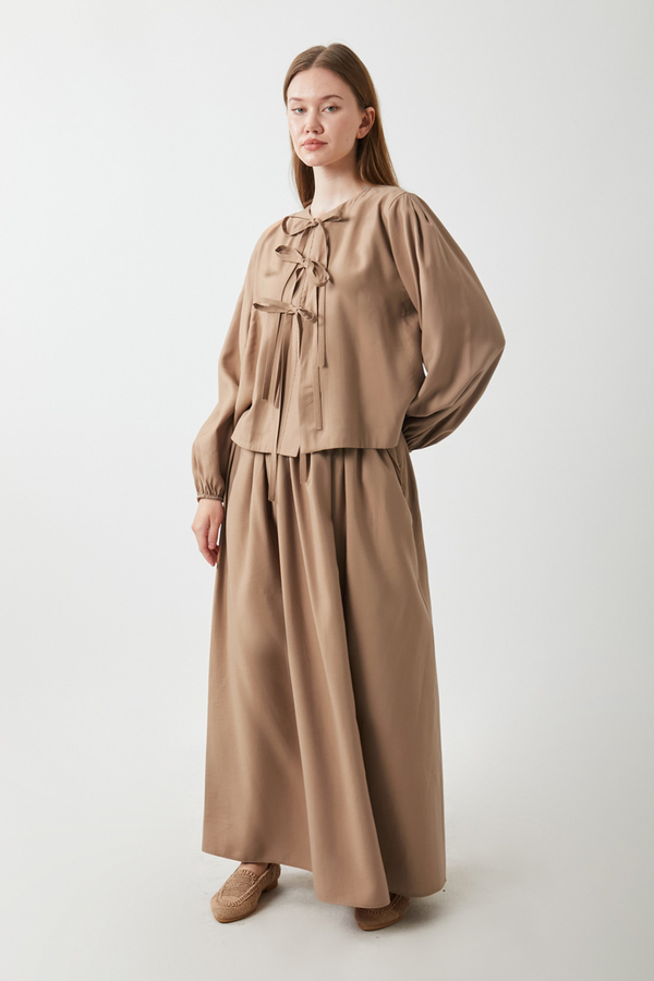 Kurdele Detaylı Etek Takım Açık Taba - 12