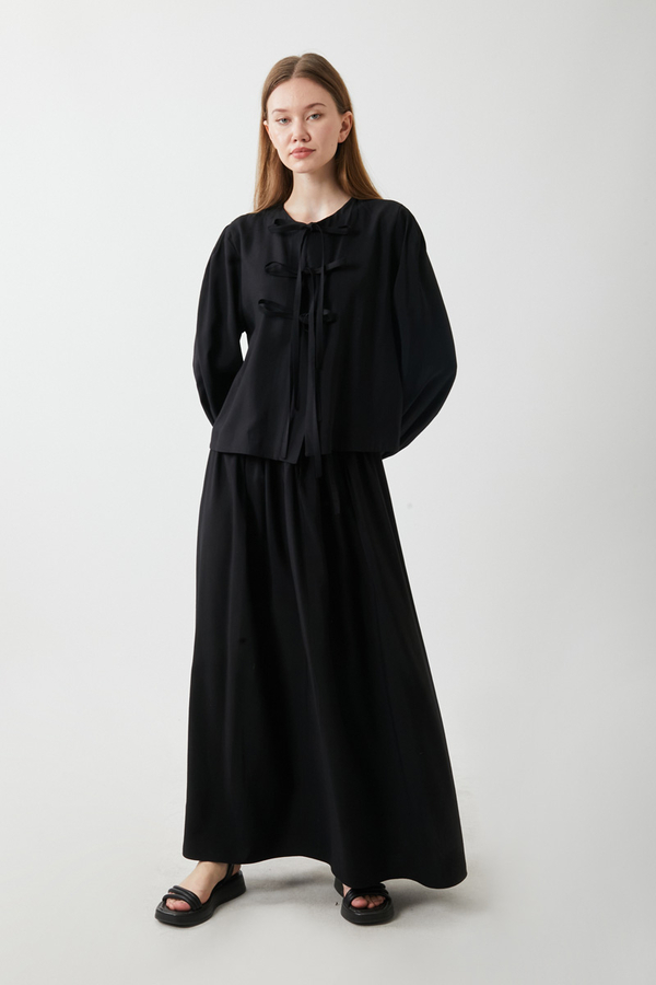 Kurdele Detaylı Etek Takım Siyah 