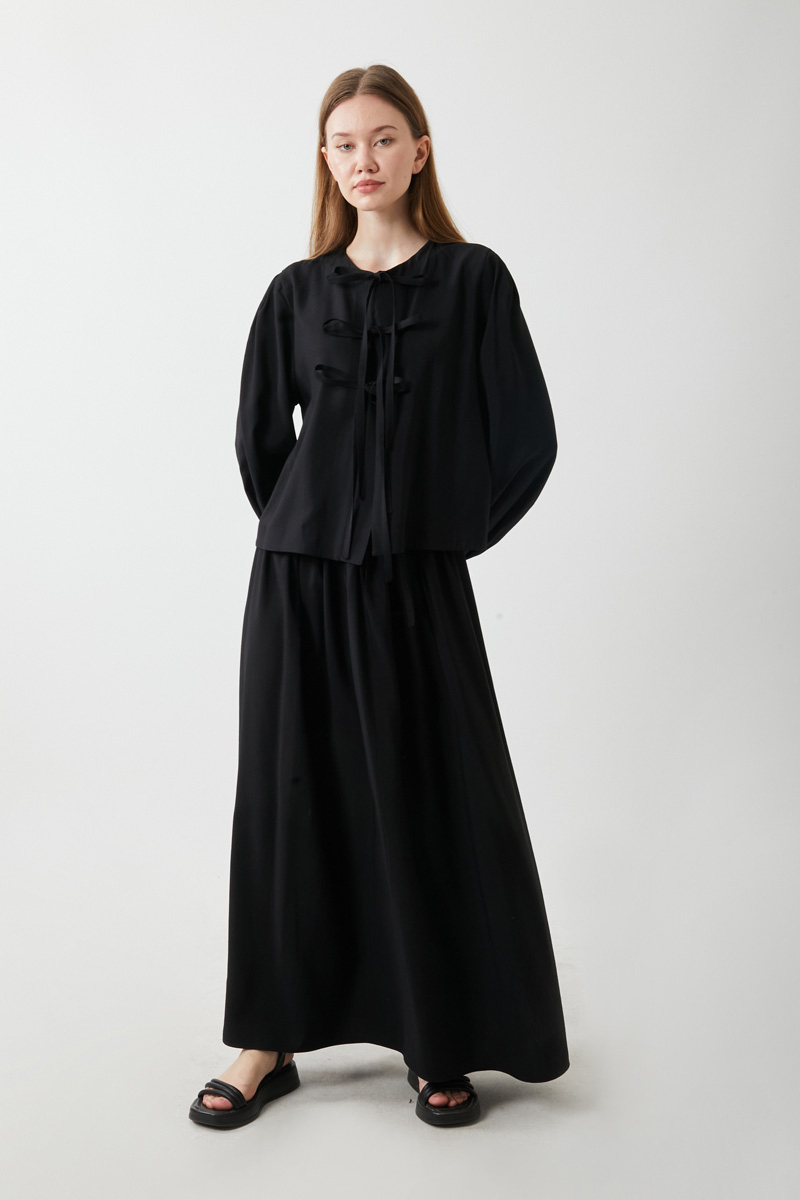 Kurdele Detaylı Etek Takım Siyah