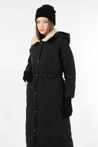 Kürk Yaka Kapüşonlu Uzun Mont Siyah - 2