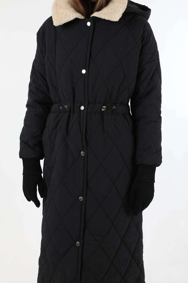 Kürk Yaka Kapüşonlu Uzun Mont Siyah - 4