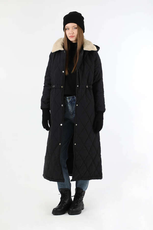 Kürk Yaka Kapüşonlu Uzun Mont Siyah 