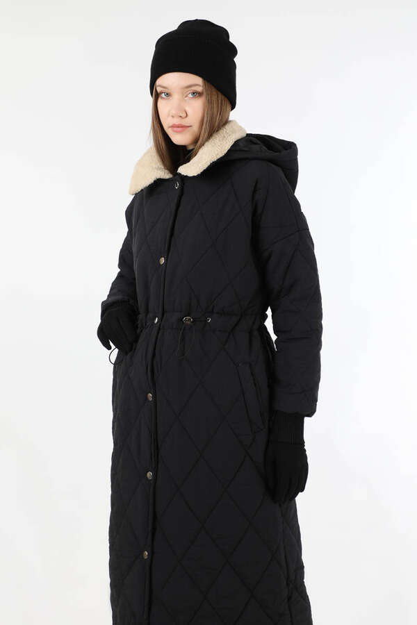 Kürk Yaka Kapüşonlu Uzun Mont Siyah - 2