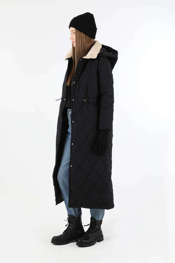 Kürk Yaka Kapüşonlu Uzun Mont Siyah - 5