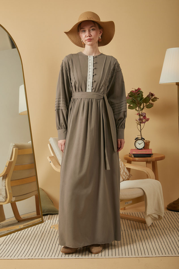 Lace and Pintuck Detailed Dress Earth 