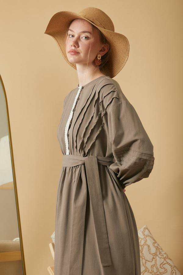 Lace and Pintuck Detailed Dress Earth - 3