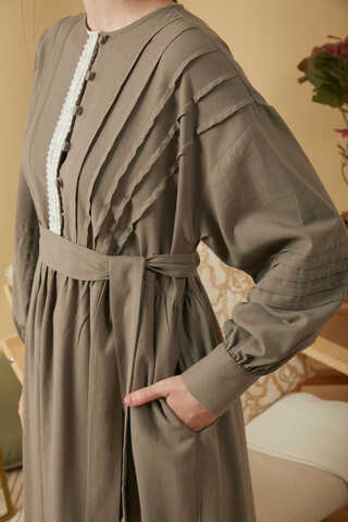 Lace and Pintuck Detailed Dress Earth - 5