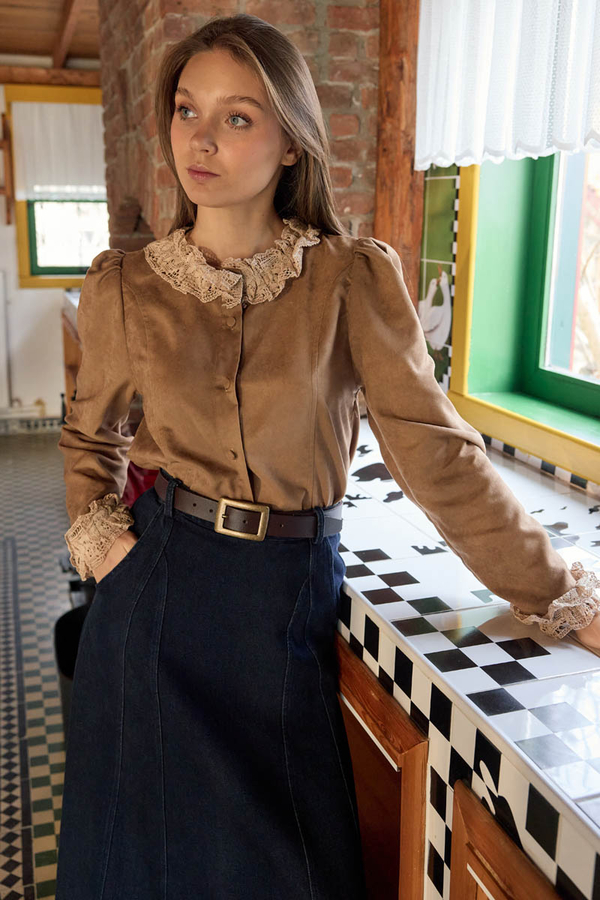 Lace Detail Short Suede Shirt Camel - 3