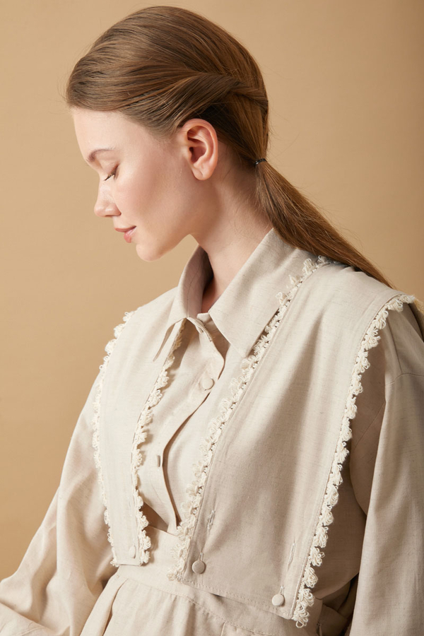 Lace Pinafore Stone - 15