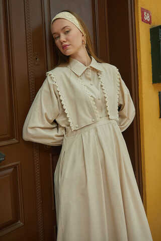 Lace Pinafore Stone  - 2