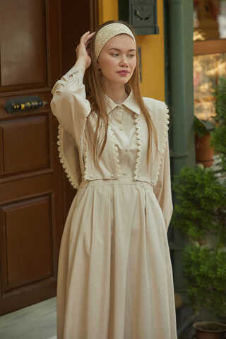 Lace Pinafore Stone  - 3