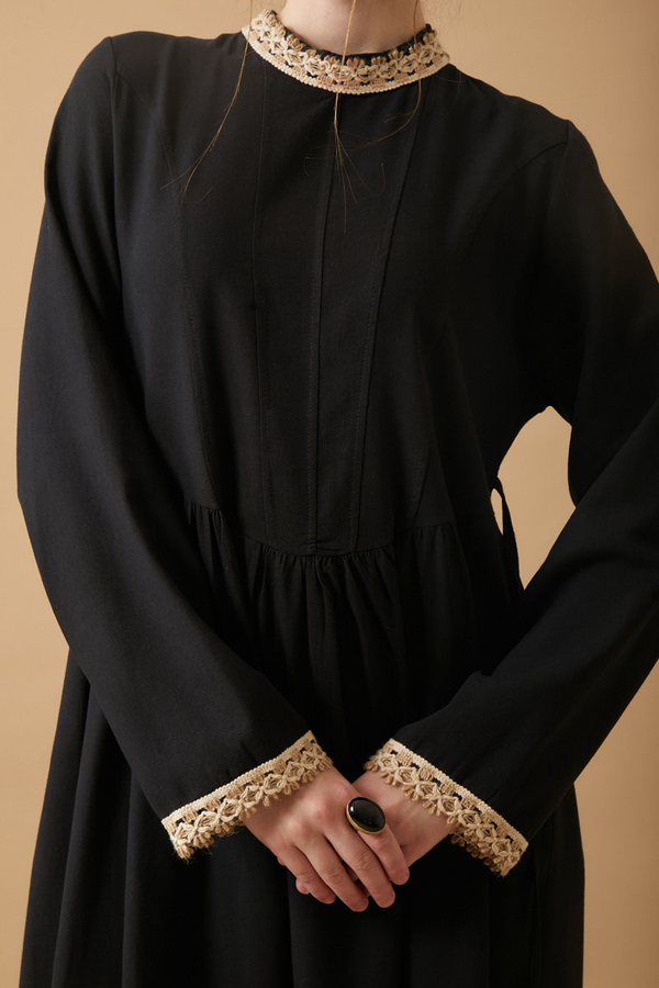 Dantel Şeritli Keten Elbise Siyah - 4
