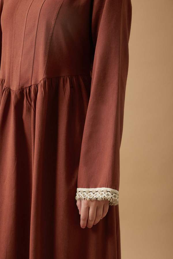 Lace-Trimmed Linen Dress Brick - 10