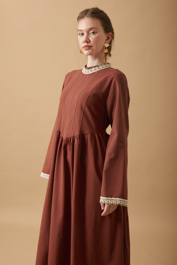 Lace-Trimmed Linen Dress Brick - 12