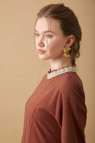 Lace-Trimmed Linen Dress Brick - 11