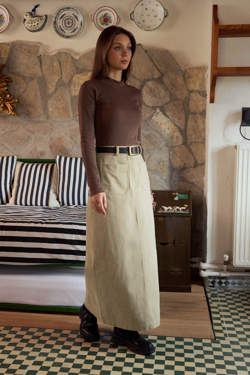 Large Pocket Gabardine Skirt Stone