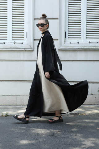 Manşeti Nervürlü Abaya Siyah - 3